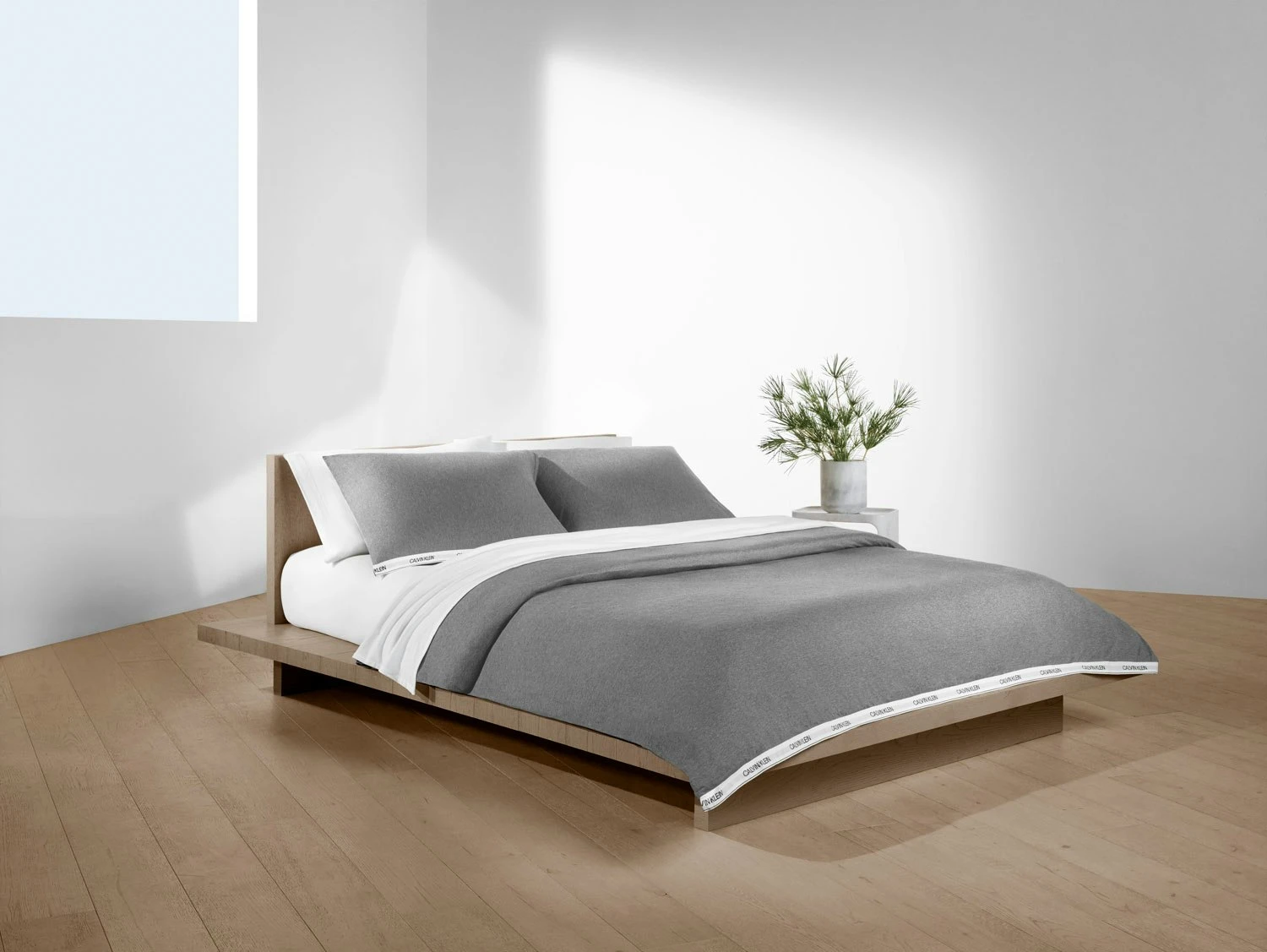 Classic Logo Duvet 150x210 Cm, Heathered Grey - Image 3