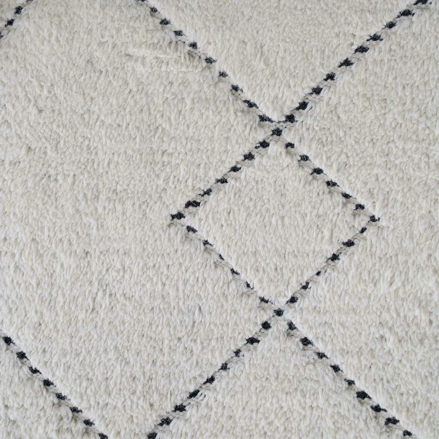 Linie Design Torun Wollen Vloerkleed 200x300 Cm, Zwart - Image 2